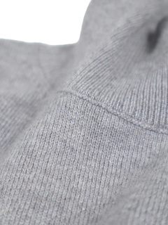 PESERICO(ペセリコ) |ポケットボールチェーン装飾ウールシルクカシミヤハイネックニット