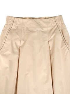 PESERICO(ペセリコ) |ポケットラインボールチェーン飾り１タックフレアスカート