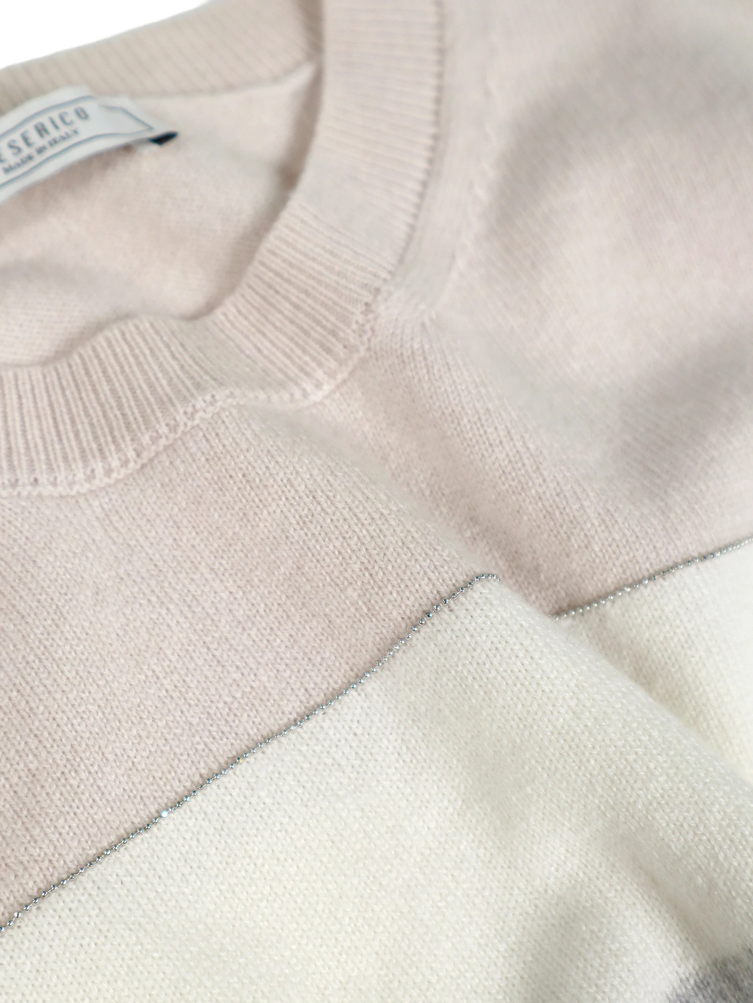 マーク＆ロナ　G.O.D クラッシックカシミヤニット　 定価69300円　白 マーク＆ロナ G.O.D クラッシックカシミヤニット 定価69300円 白