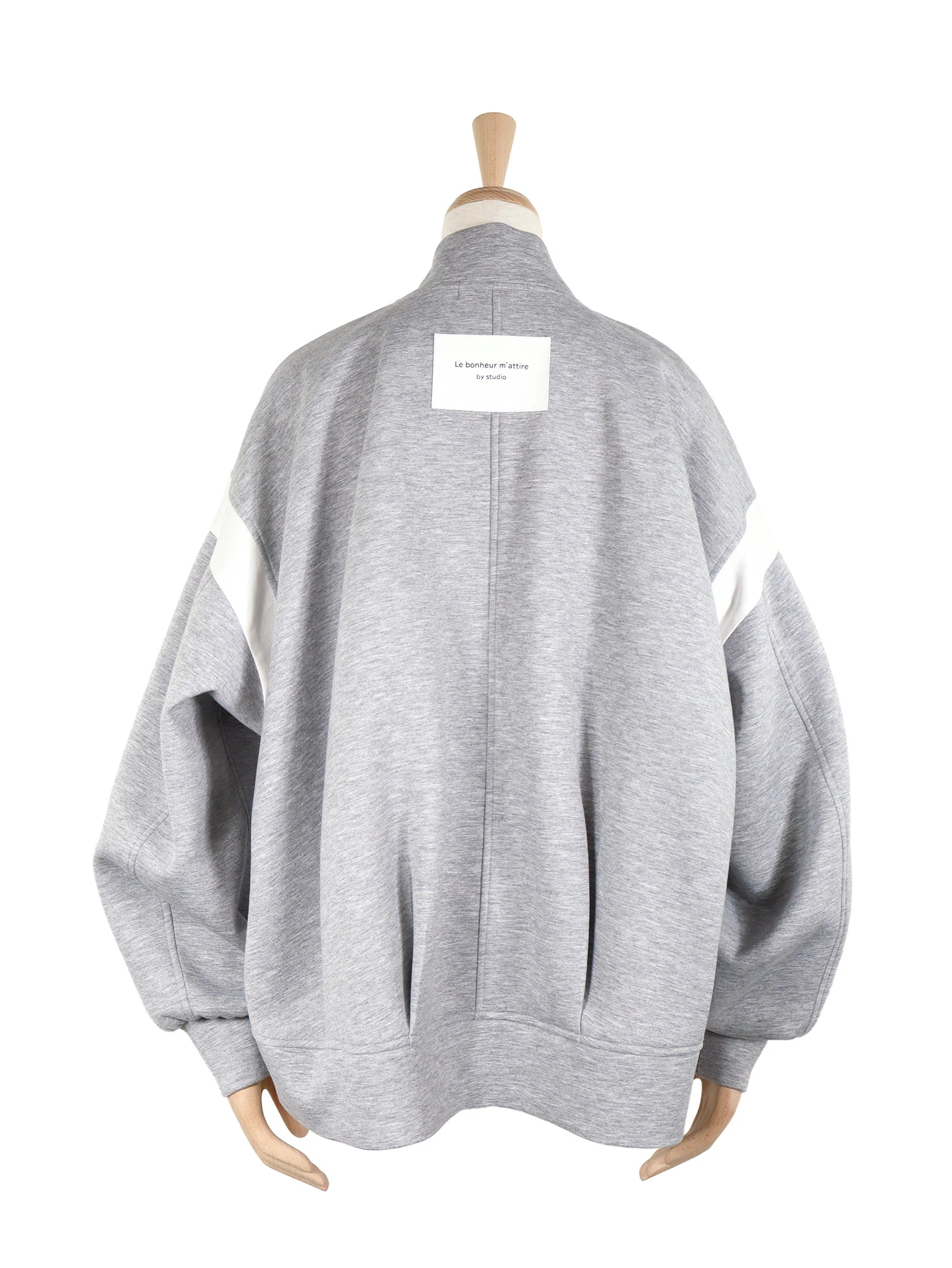 2025AW】エンボススタジャン / blancvert（ブランベール）｜woollen