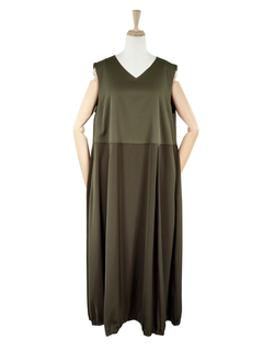 【 blancvert ブランベール 】100%毛 ウール ロングワンピース M blancvert ブランベール 】100%毛 ウール ロングワンピース M