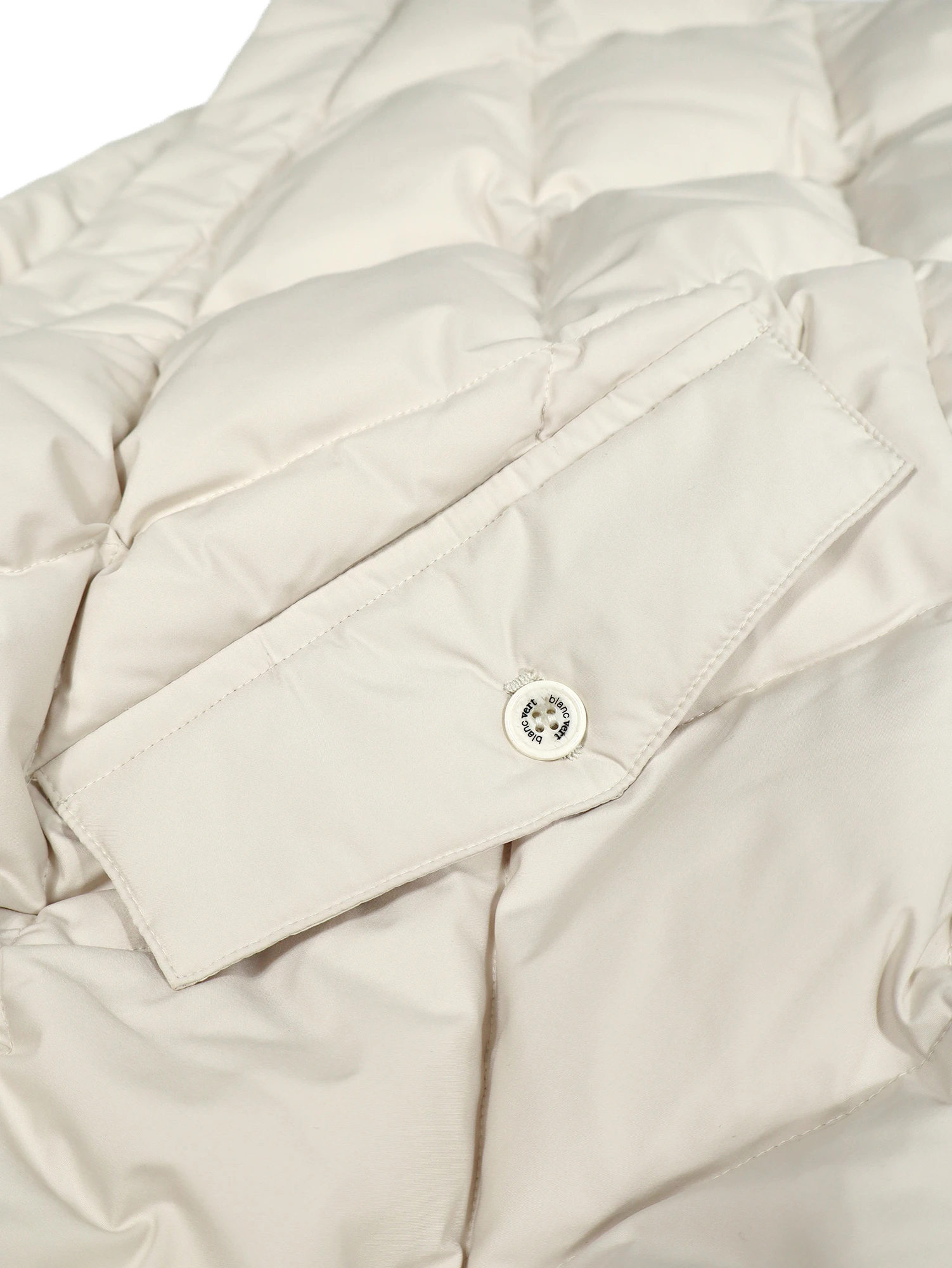 2025AW 新作】ポンチョダウンベスト / blancvert（ブランベール